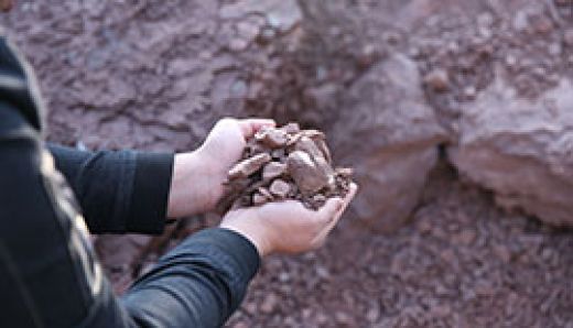 钦州坭兴陶东泥与西泥的开采价格